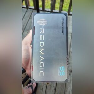 Magic 8S Gaming Laptop - Stylish Silver and Black